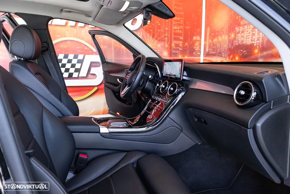 Mercedes-Benz GLC 220 d 4Matic - 29