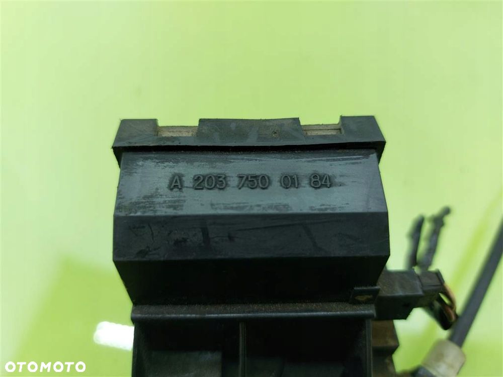 Zamek klapy tylnej Mercedes C-klasa W203 2000-2007 VALEO A2035405148 SEDAN - 5