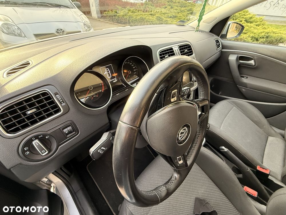 Volkswagen Polo - 7