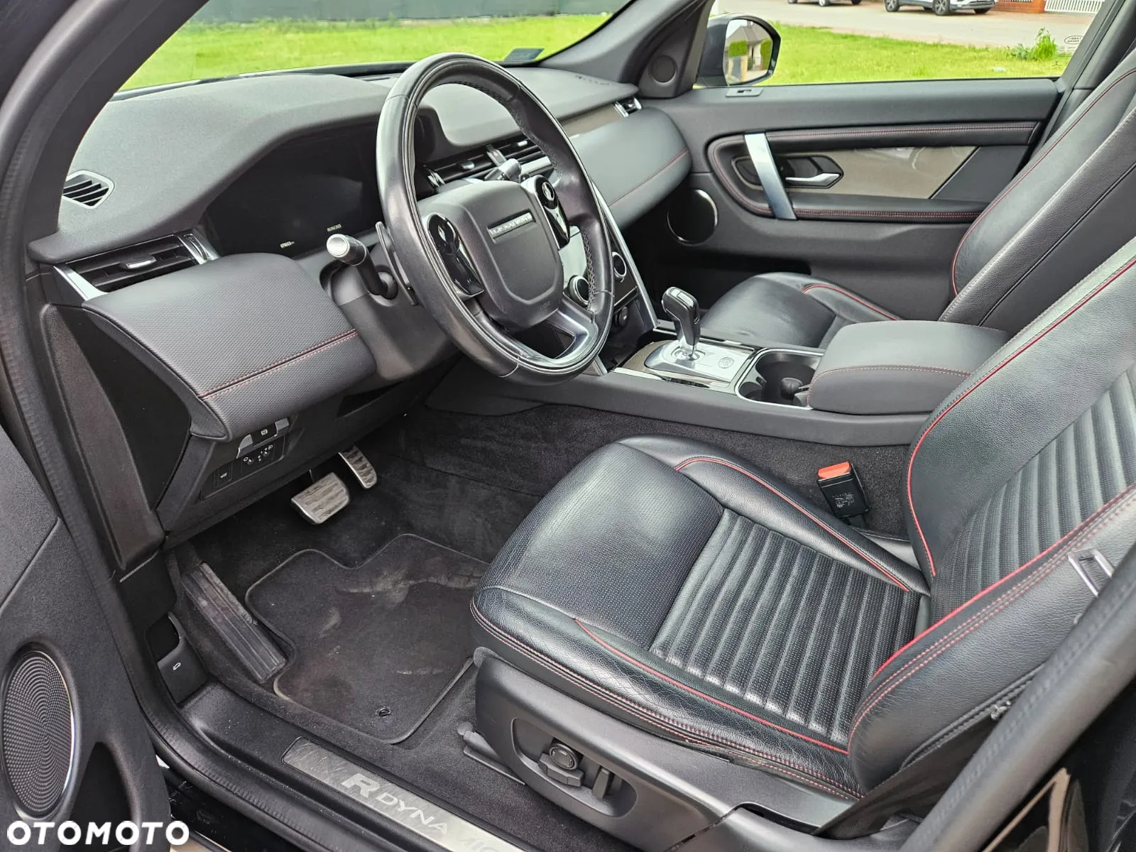 Land Rover Discovery Sport 2.0 Si4 Pure - 12