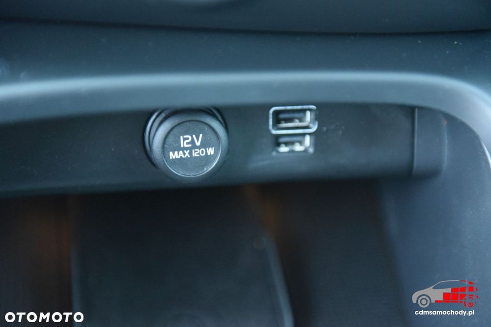 Volvo XC 40 - 35