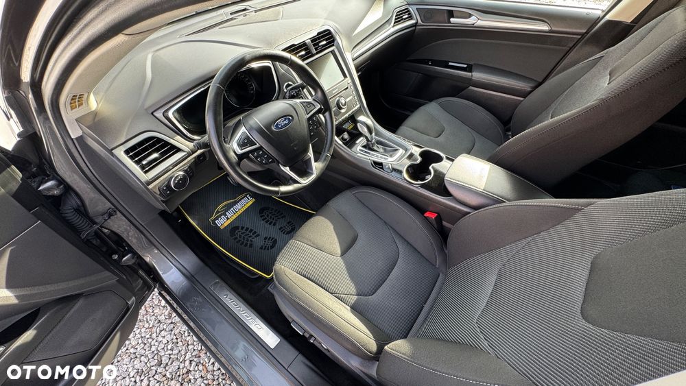 Ford Mondeo Turnier 2.0 TDCi Start-Stopp PowerShift-Aut Titanium - 28