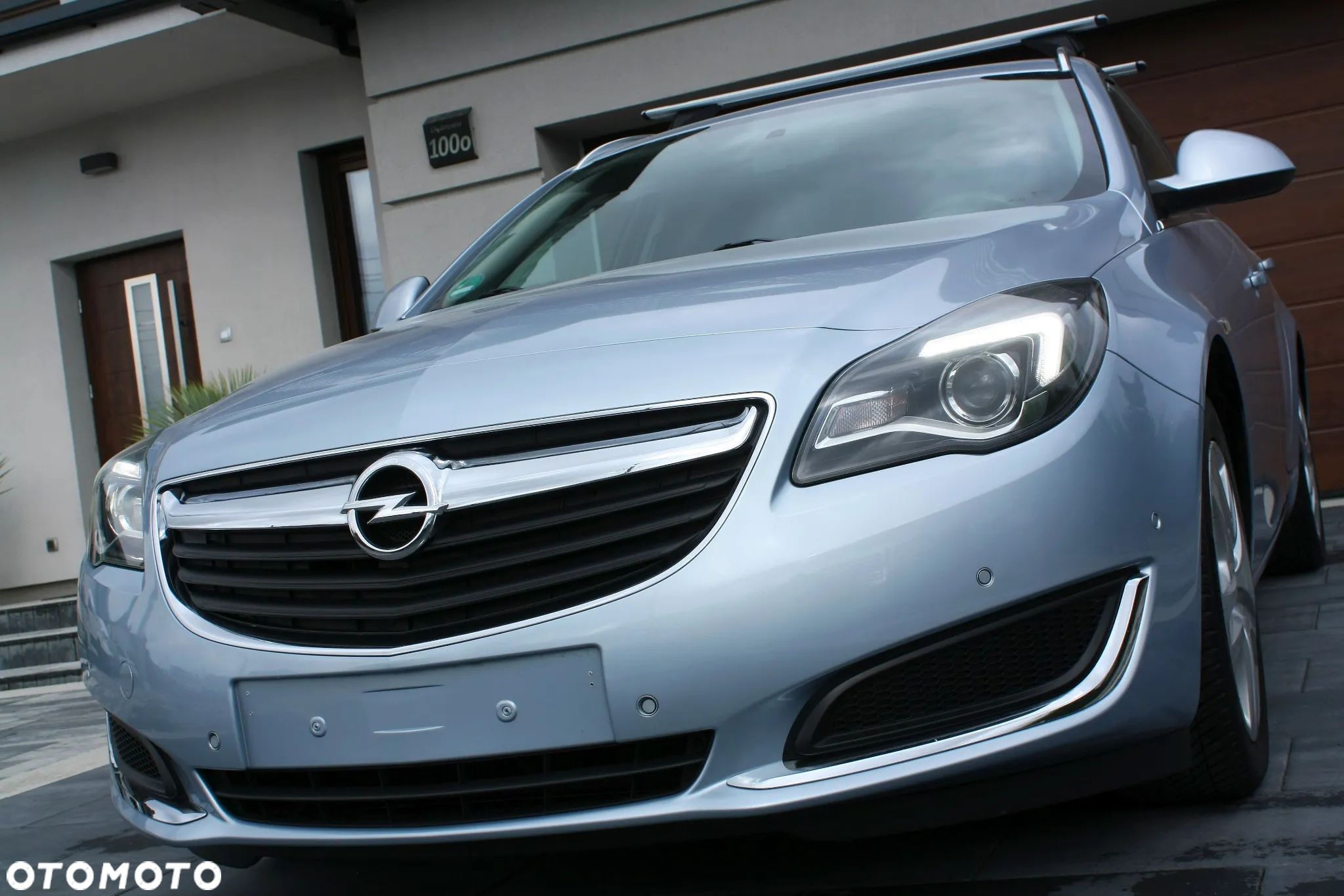 Opel Insignia - 1