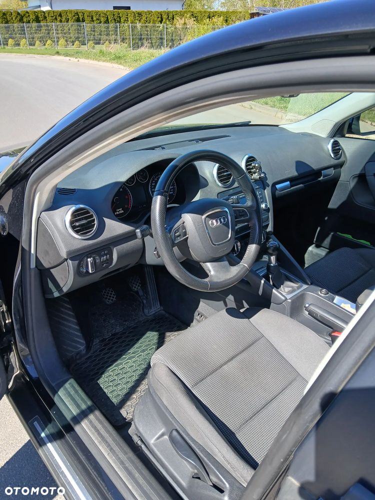 Audi A3 Sportback 2.0 TDI Ambition - 9