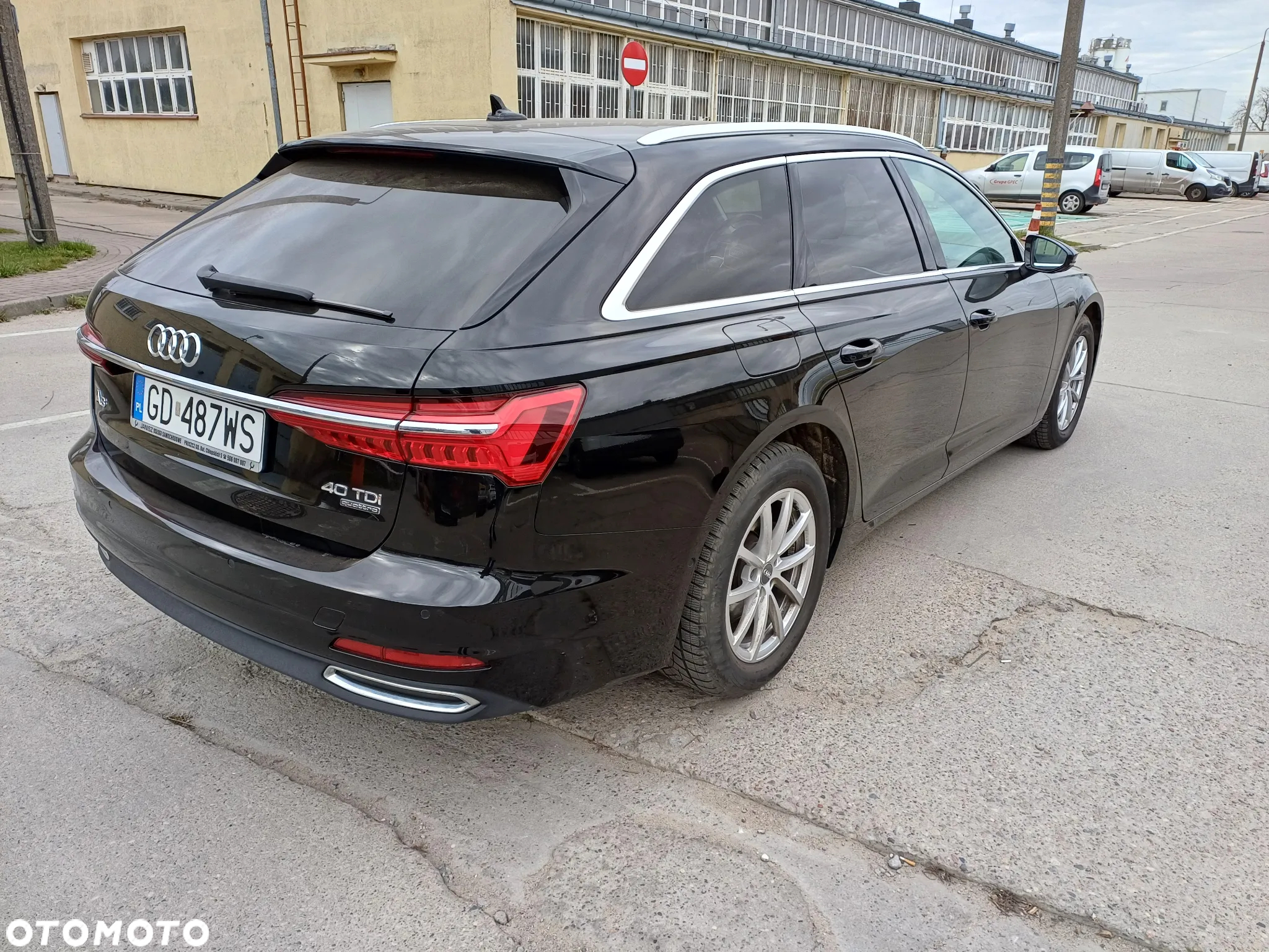 Audi A6 - 6