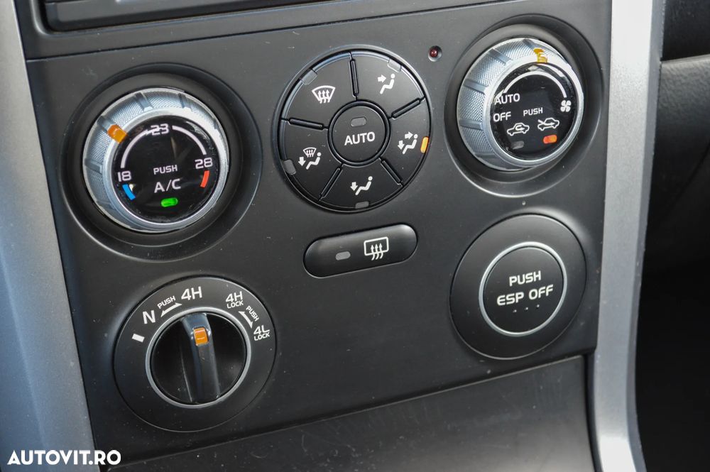 Suzuki Grand Vitara 1.9 DDiS Comfort DPF - 20