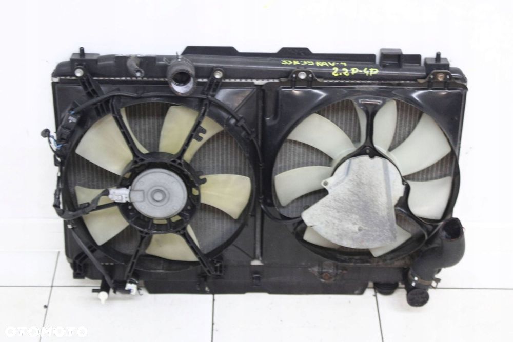 WENTYLATORY CHŁODNICA KOMPLET TOYOTA RAV4 II 2.0 D-4D