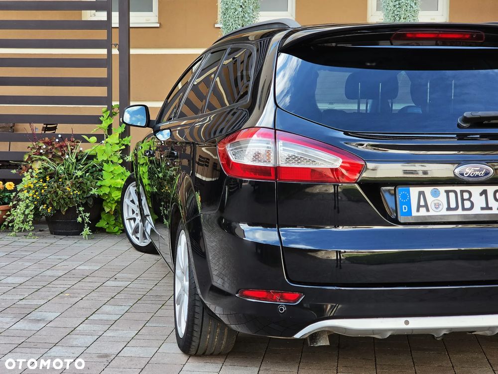 Ford Mondeo 2.0 TDCi Champions Edition - 28