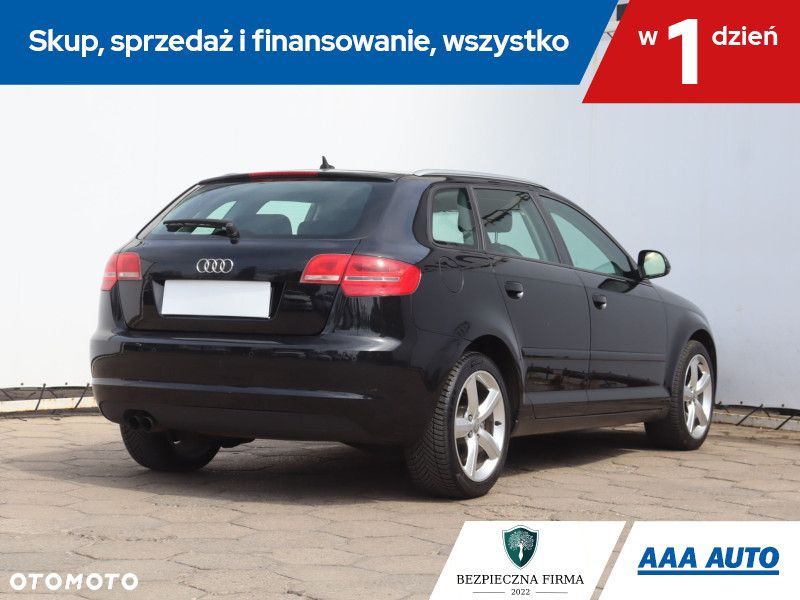 Audi A3 Sportback - 7