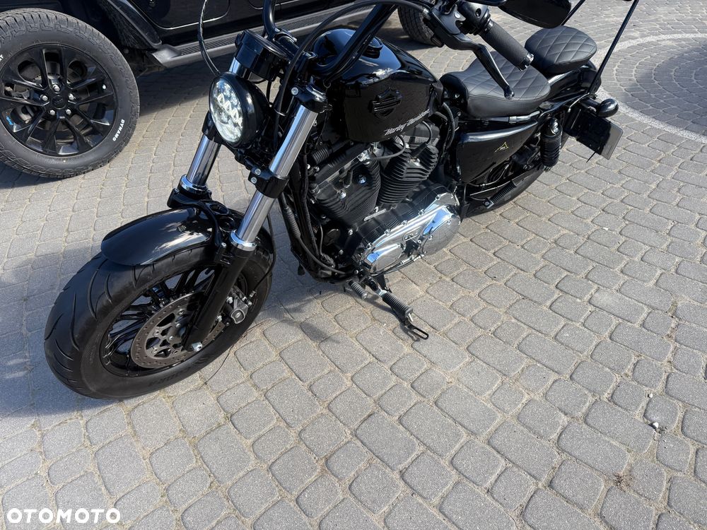 Harley-Davidson Sportster - 30