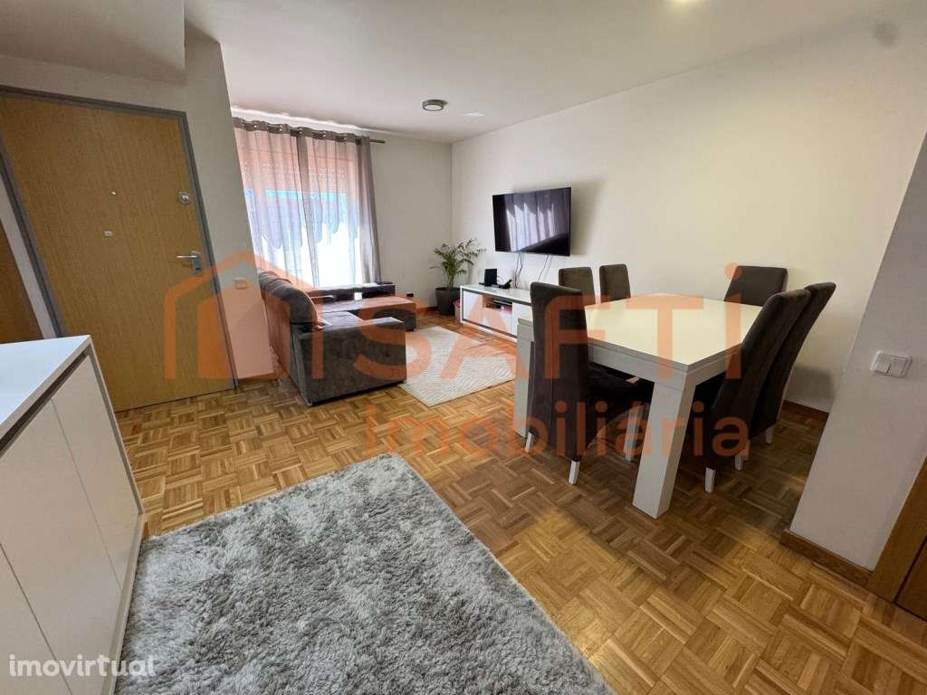 Moradia T4 em banda - Grande imagem: 3/18