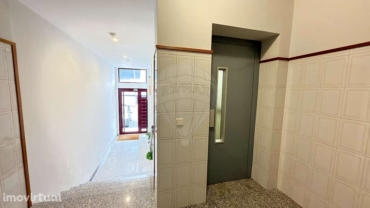 Apartamento T4 para venda - Grande imagem: 3/41