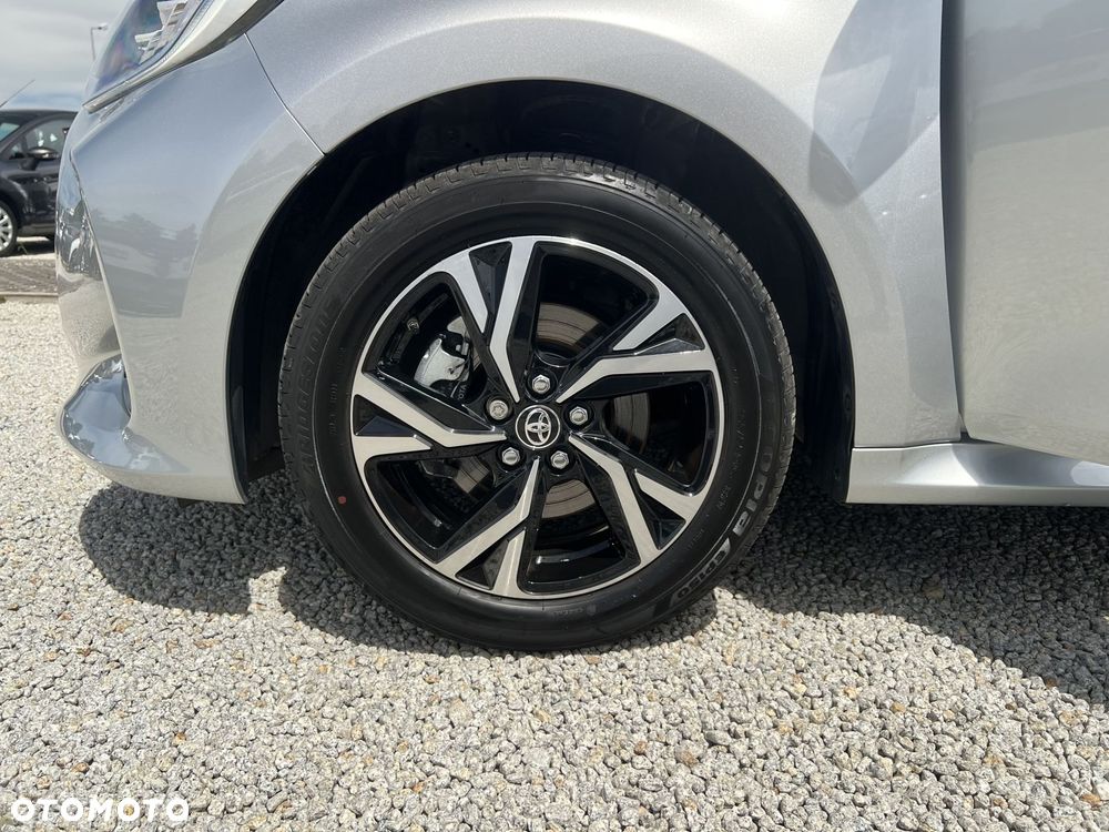 Toyota Yaris Hybrid 1.5 Style - 19