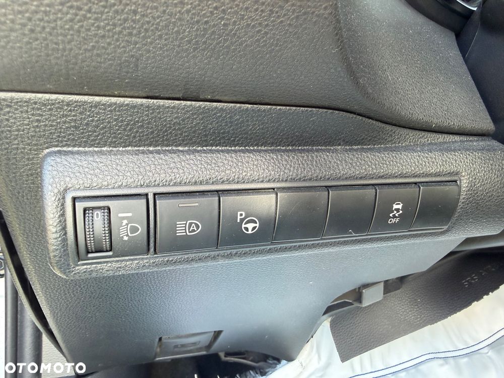 Toyota Corolla - 16