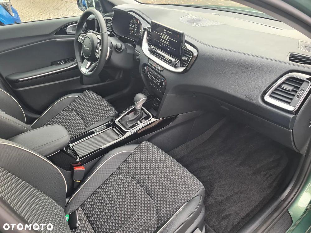 Kia Ceed 1.5 T-GDI L DCT - 13