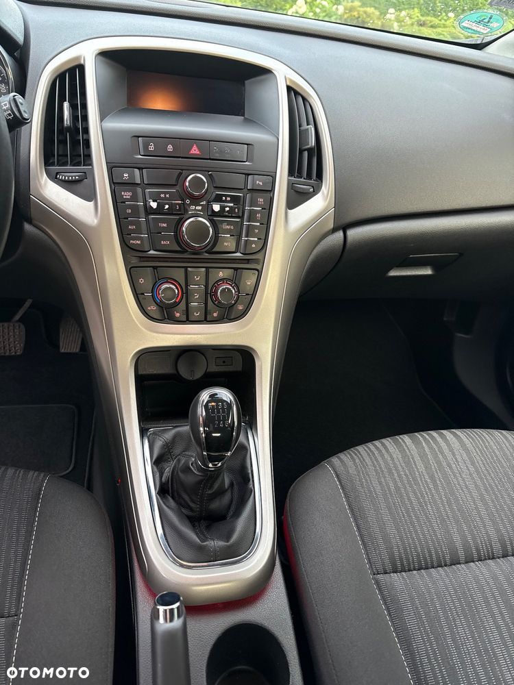 Opel Astra 1.4 T Cosmo - 33