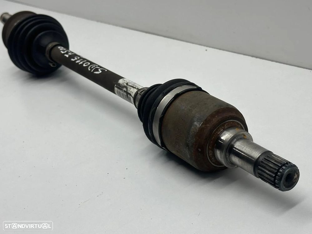 Transmissão Frente Esquerda - Fiat 500 (2018) - 2