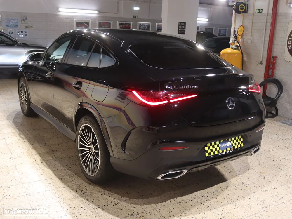 Mercedes-Benz GLC 300 de Coupe 4Matic - 50