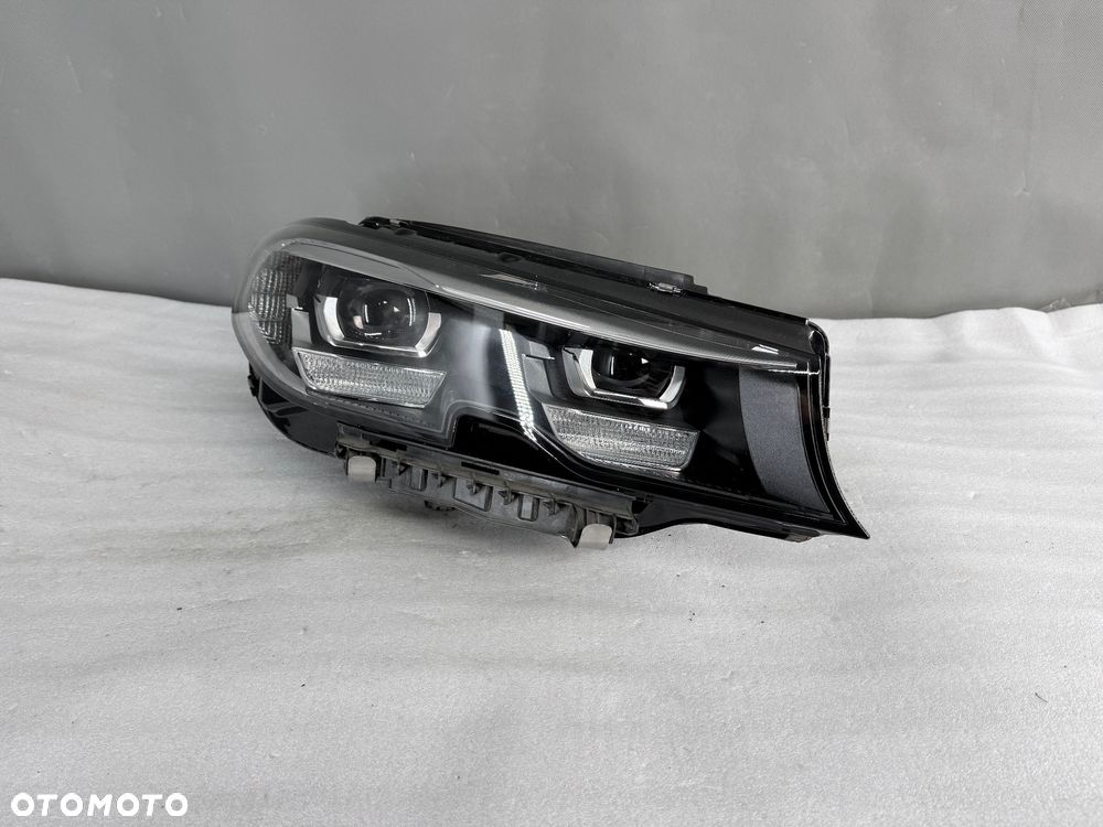 Reflektor lampa przednia  prawa BMW 3 G20 G21 5A1DB3802 - 1