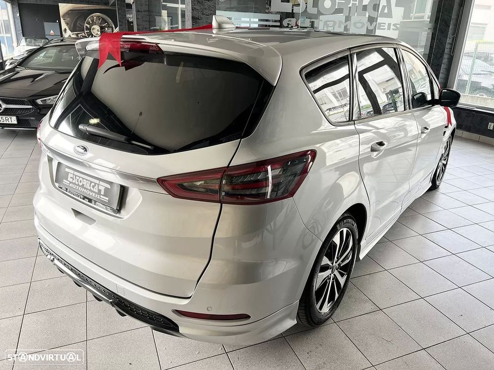 Ford S-Max 2.0 TDCi ST-Line - 4
