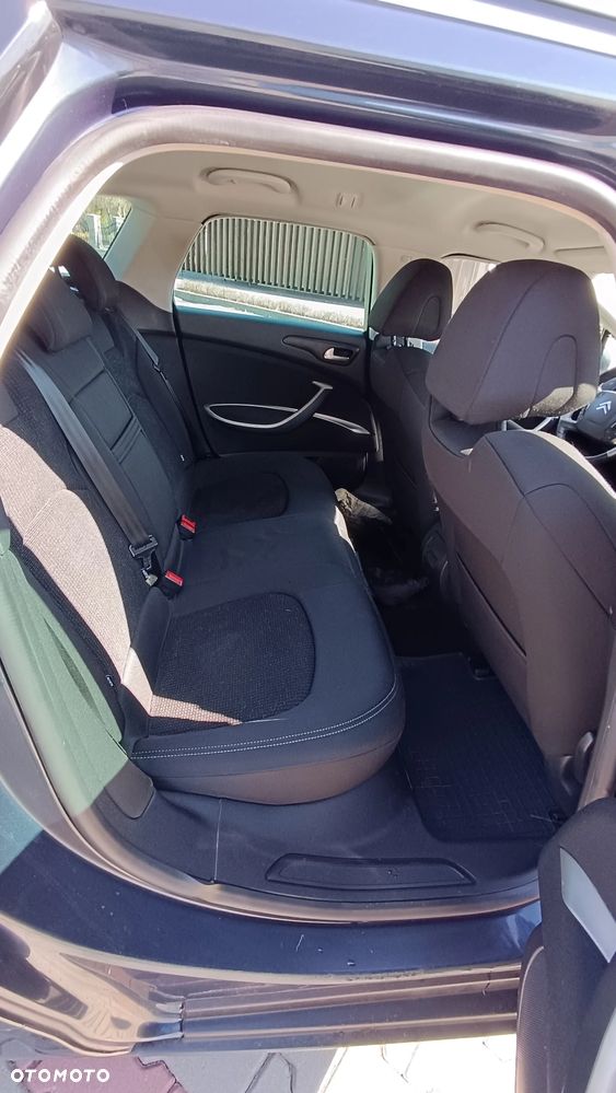 Citroën C5 2.0 16V Confort - 22