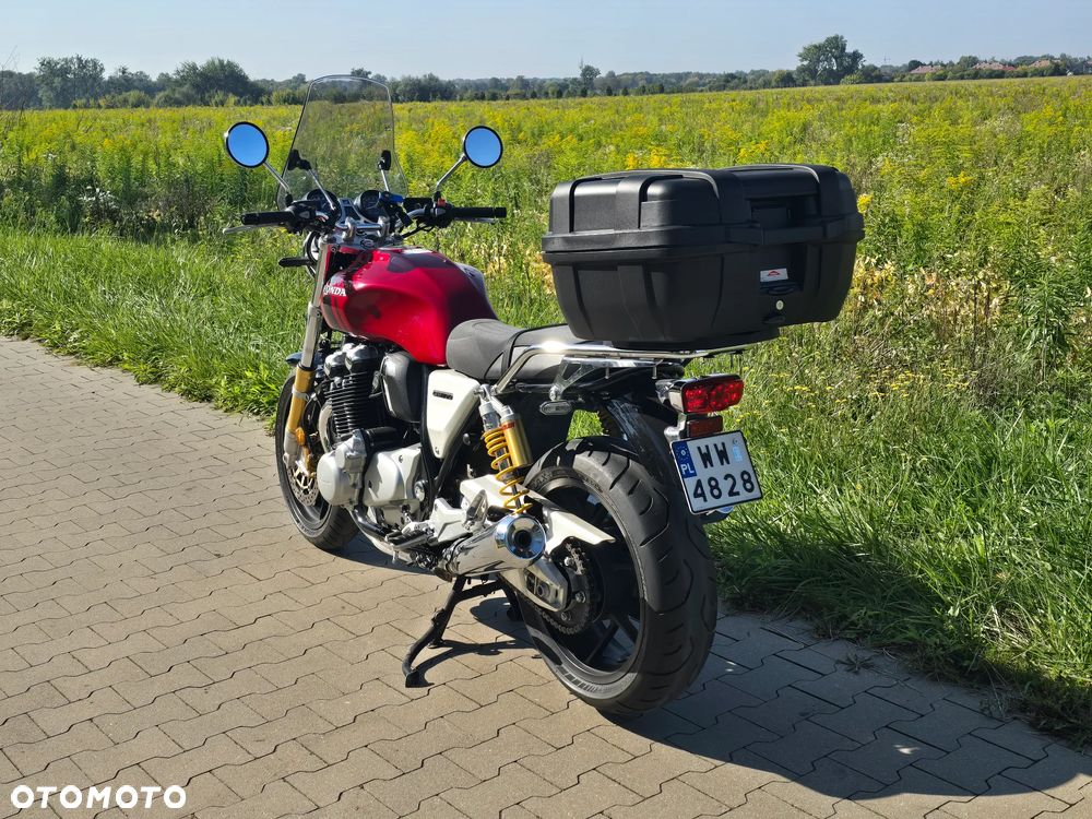 Honda CB - 4
