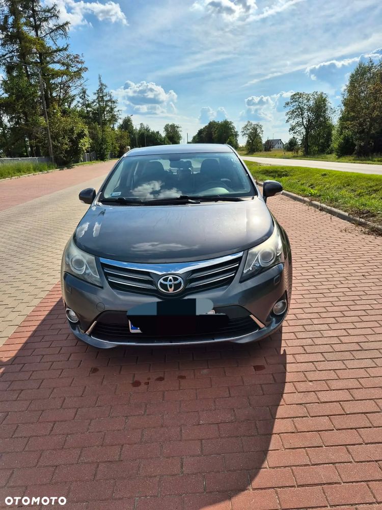 Toyota Avensis 1.8 Premium - 1