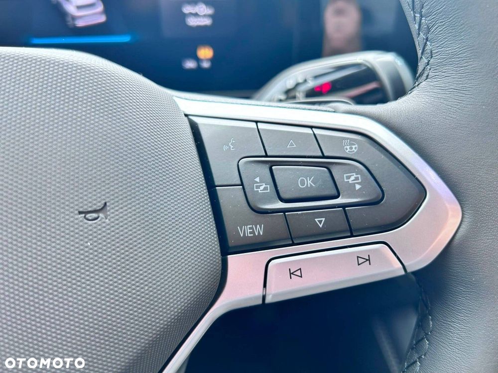 Volkswagen Tiguan - 20