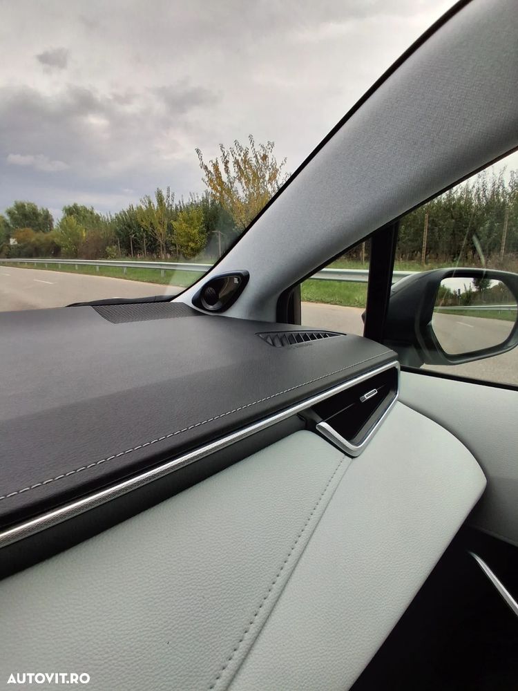 Toyota Corolla 2.0 Hybrid Touring Sports GR Sport - 28