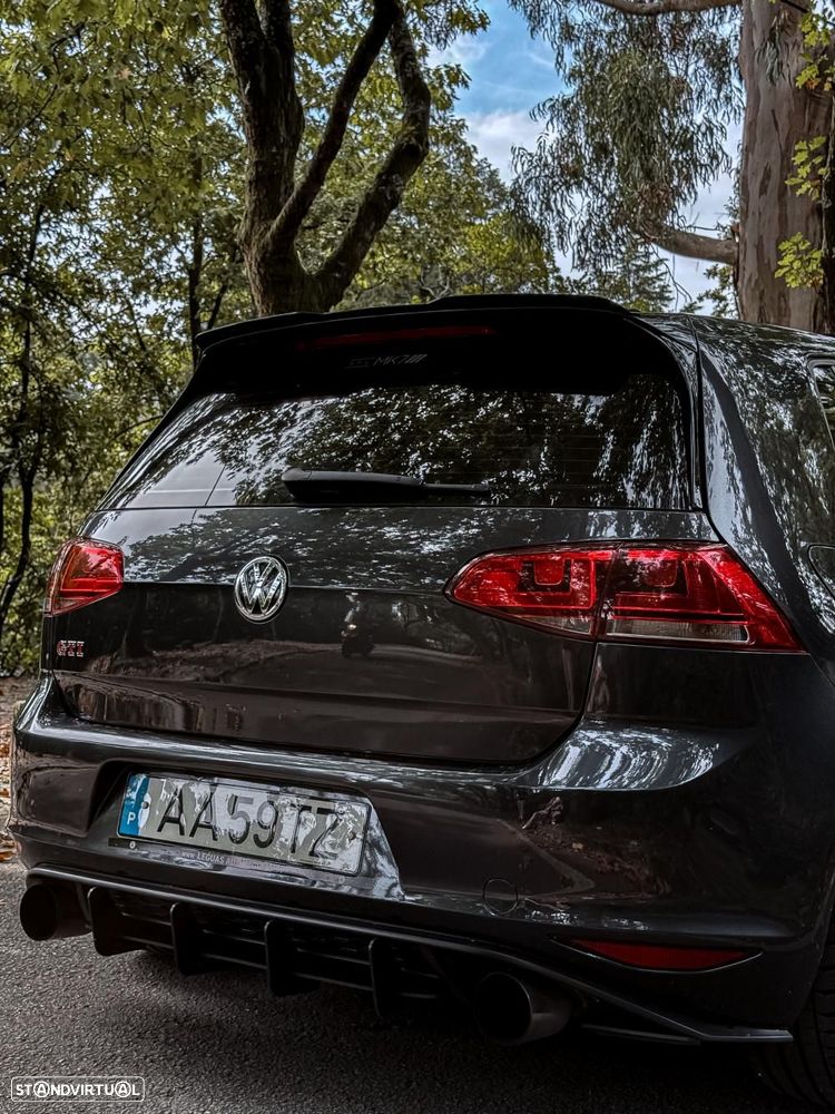 VW Golf 2.0 TSi GTi - 7