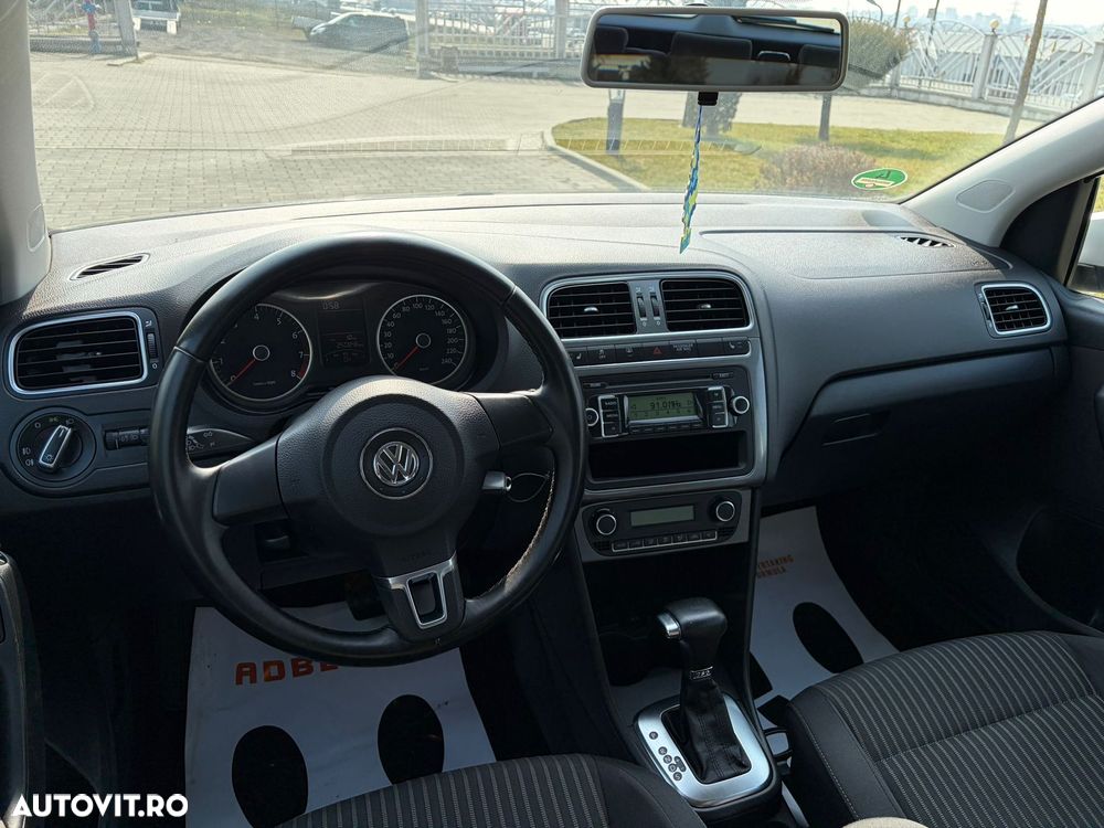 Volkswagen Polo 1.4 DSG Comfortline - 3