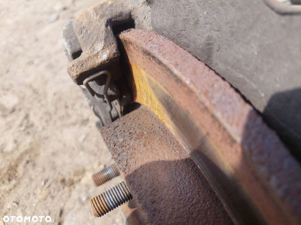 KOMPLETNE ZAWIESZENIE BELKA SANKI TYŁ FORD C-MAX I 03-10r - 3