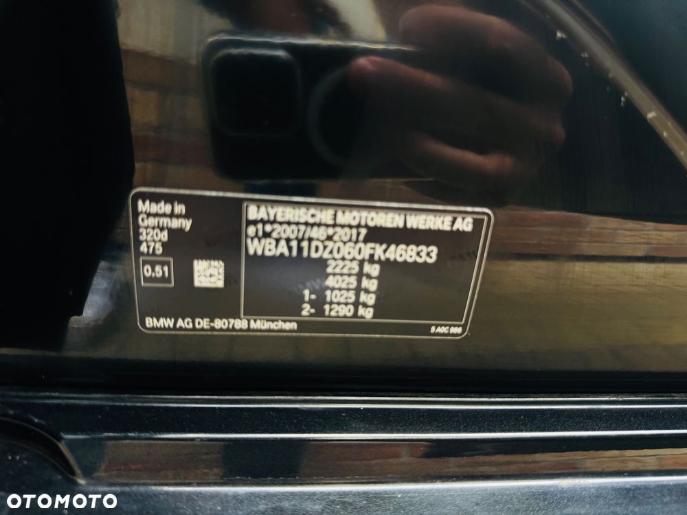 BMW Seria 3 320d Sport Line Shadow - 21