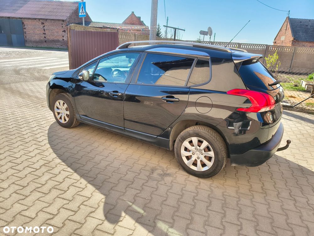 Peugeot 2008 - 12