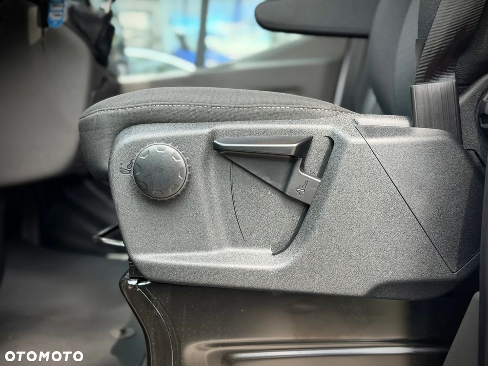 Ford Transit - 24
