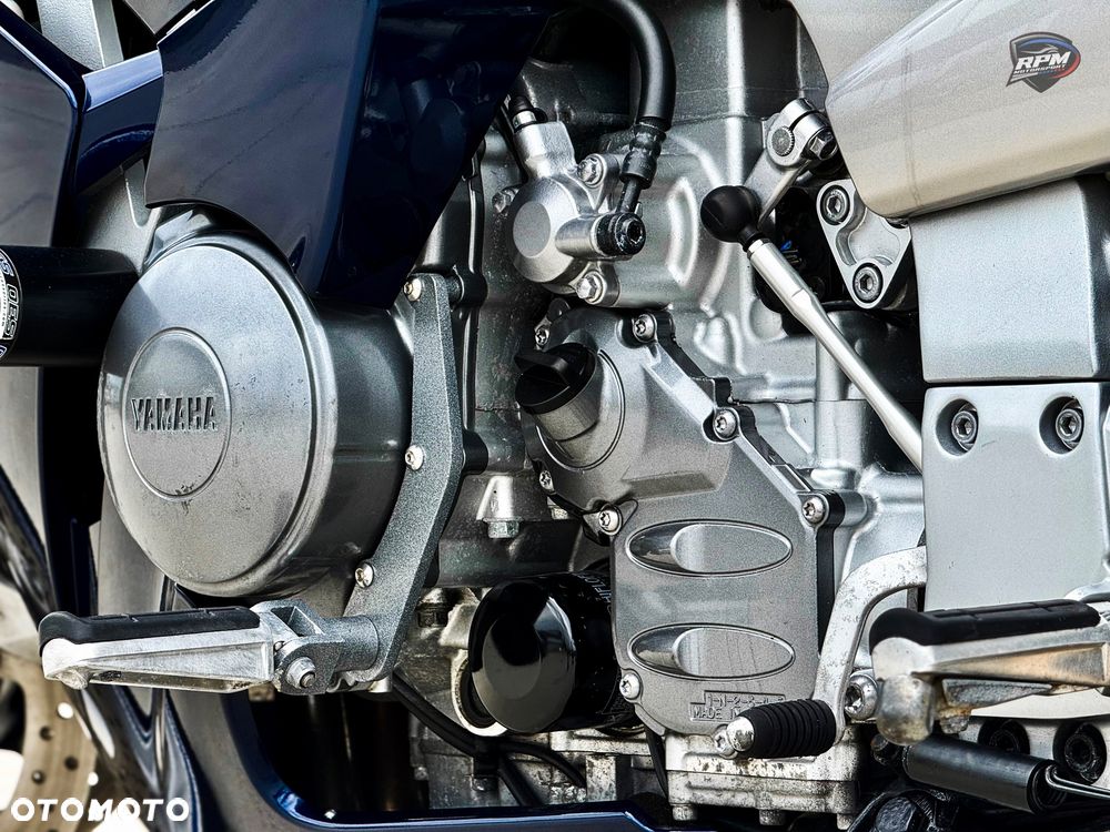 Yamaha FJR - 37