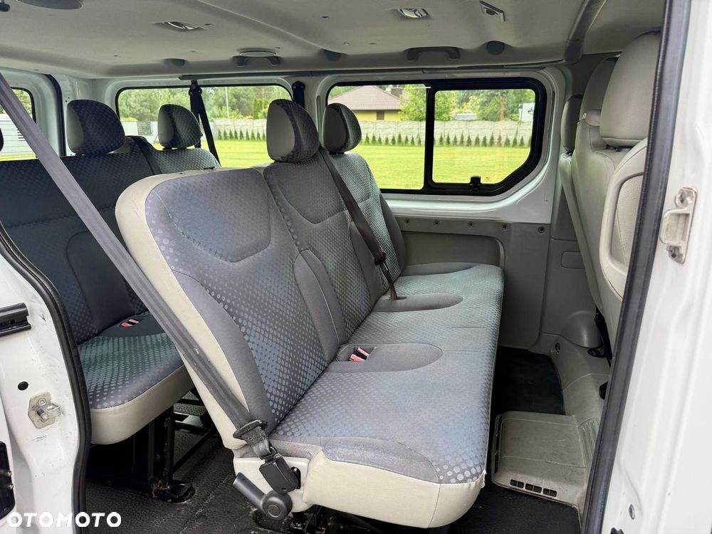 Renault Trafic - 15
