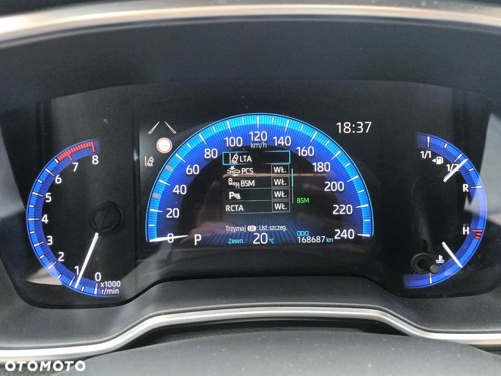 Toyota Corolla 1.6 Executive MS - 30