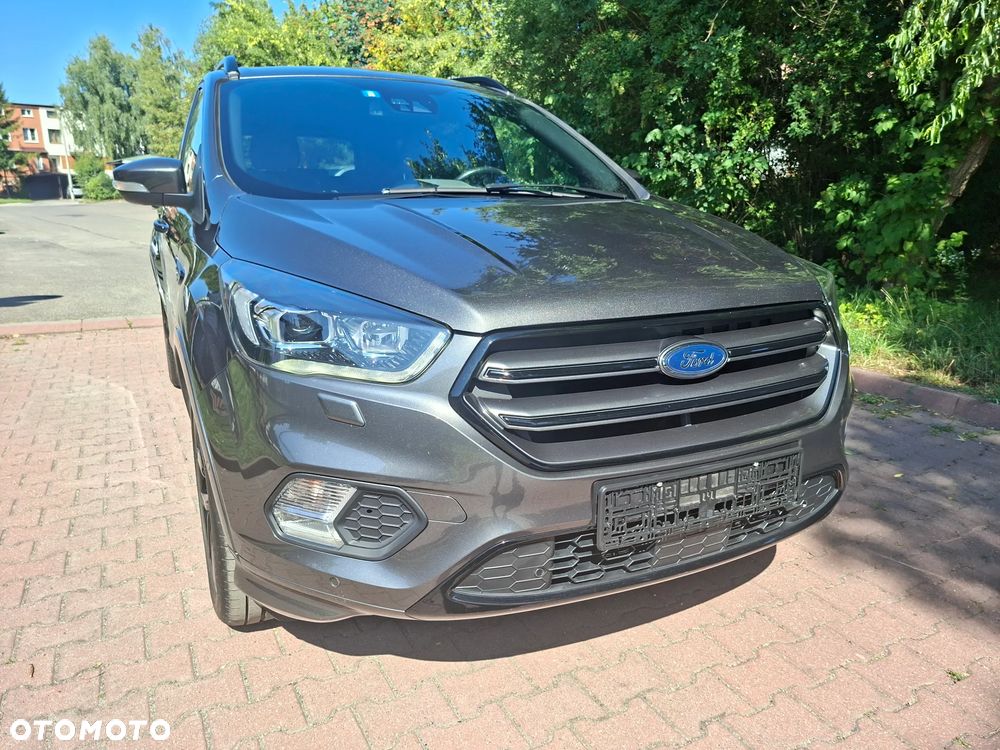Ford Kuga 2.0 TDCi 4x4 ST-Line - 6