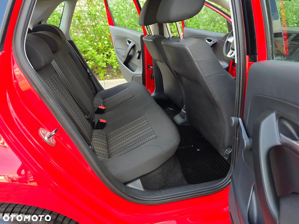 Volkswagen Polo 1.0 Trendline Perfectline - 17