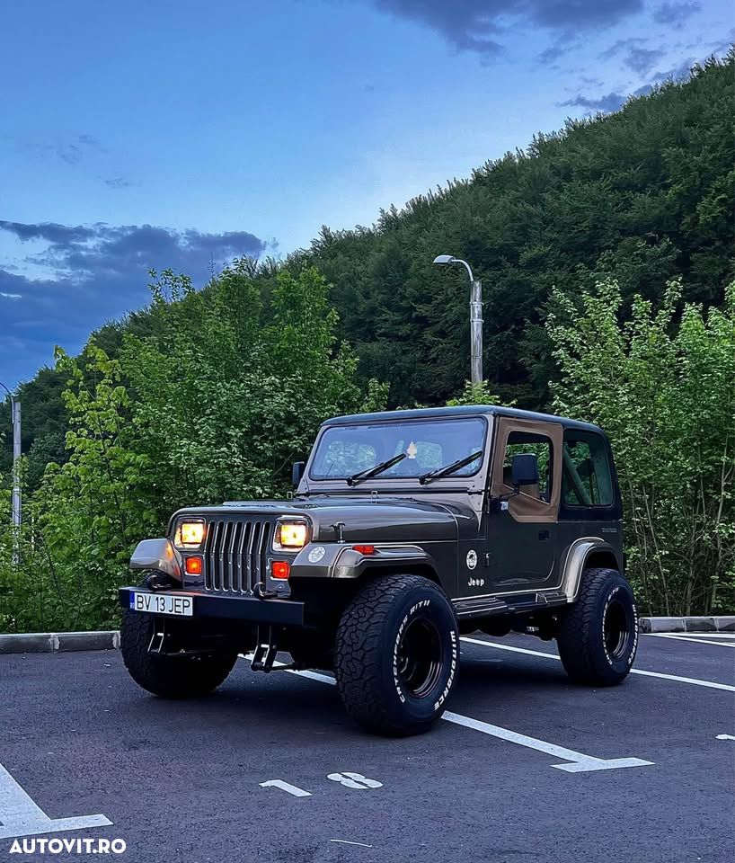 Jeep Wrangler - 7