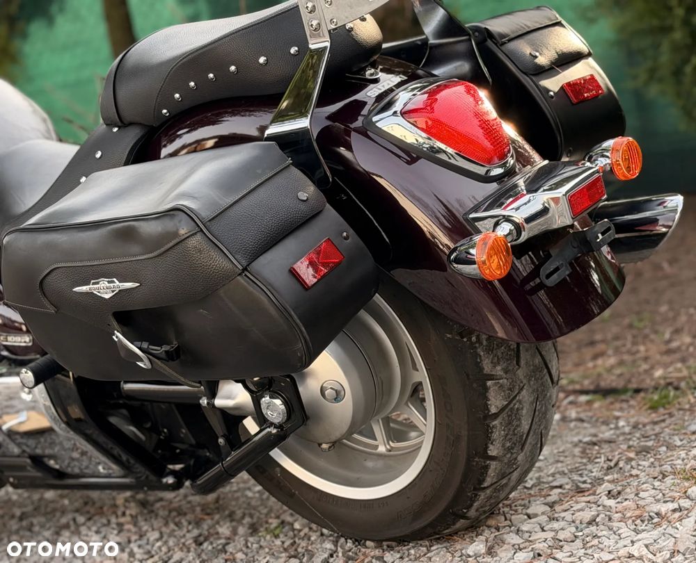 Suzuki Boulevard - 15