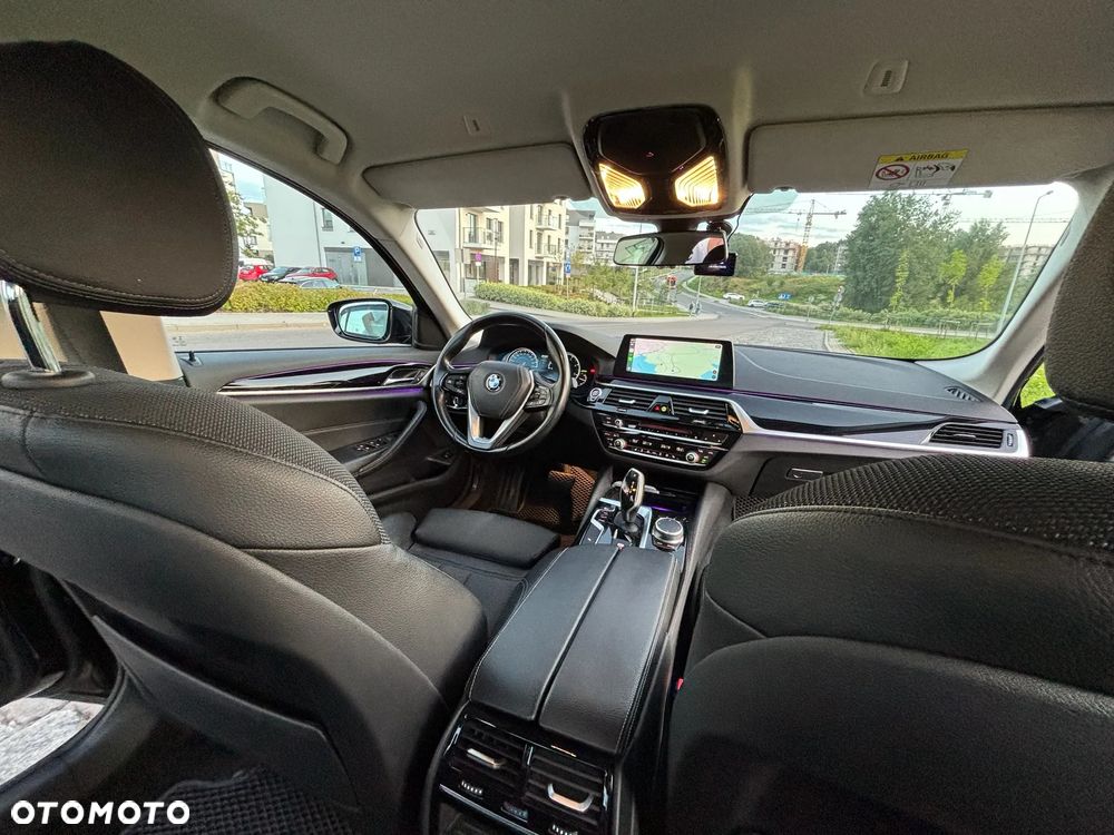 BMW Seria 5 520d xDrive Sport Line - 8