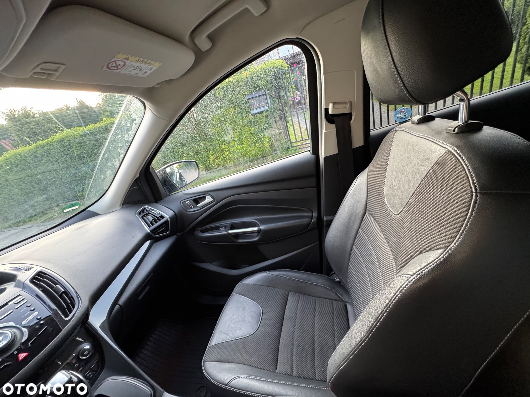 Ford Kuga 1.5 EcoBoost 4WD Titanium - 19