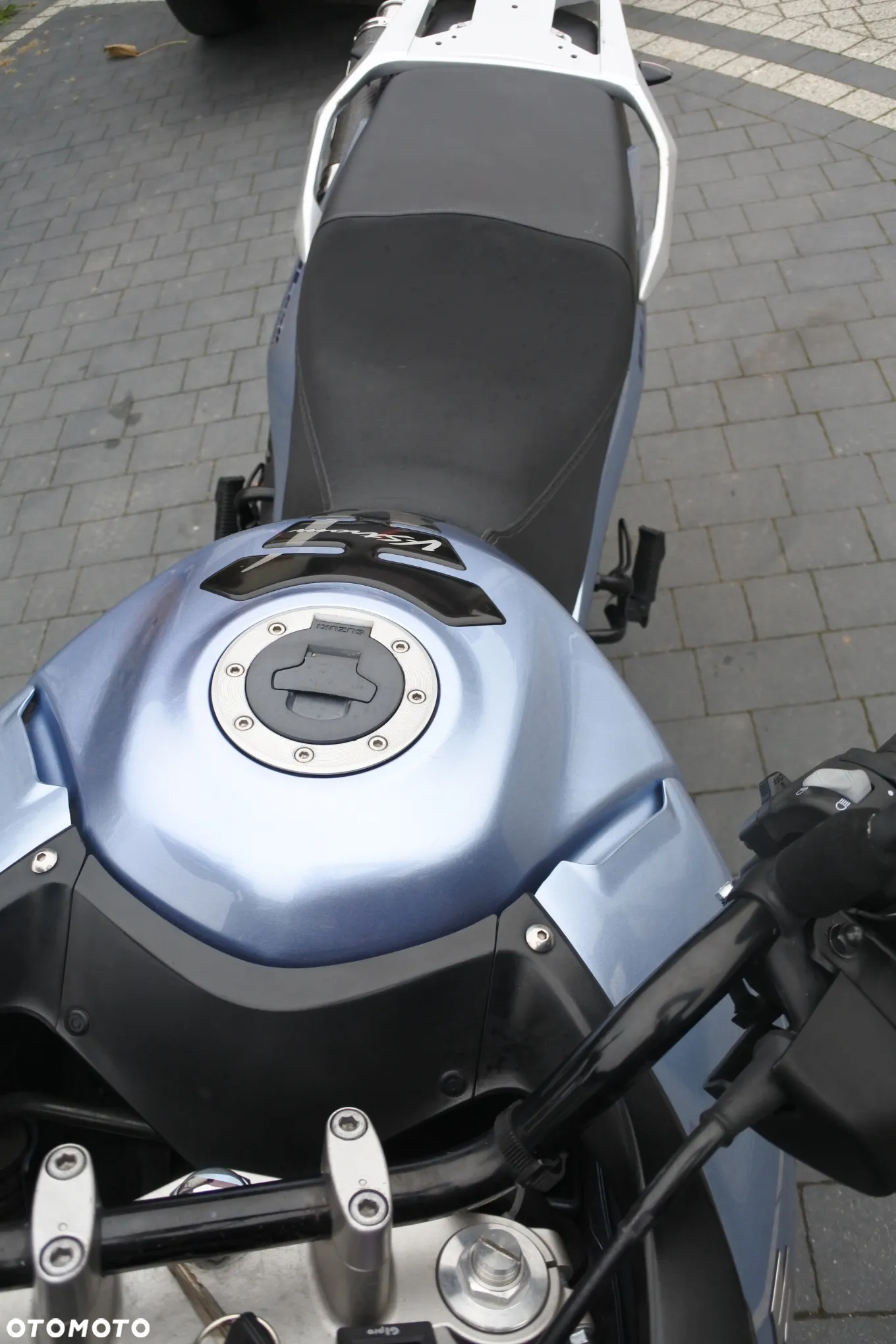 Suzuki V-STROM - 7