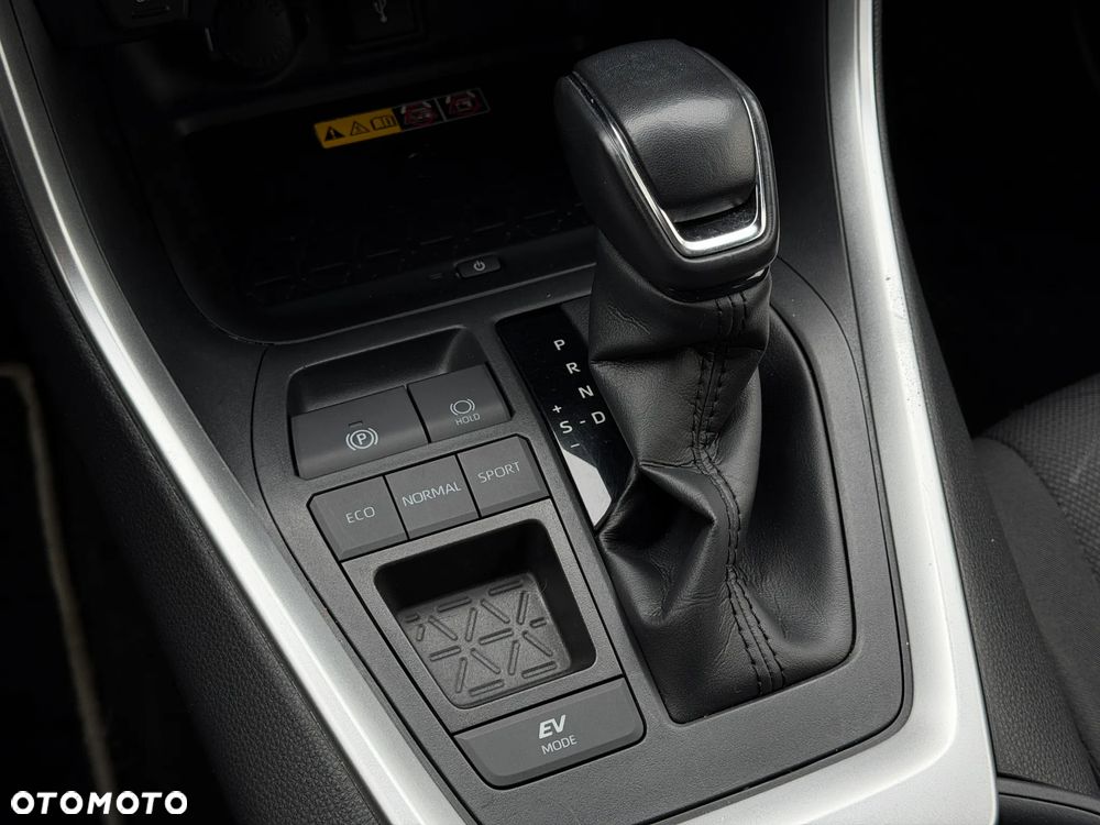 Toyota RAV4 2.5 Hybrid Comfort 4x2 - 21
