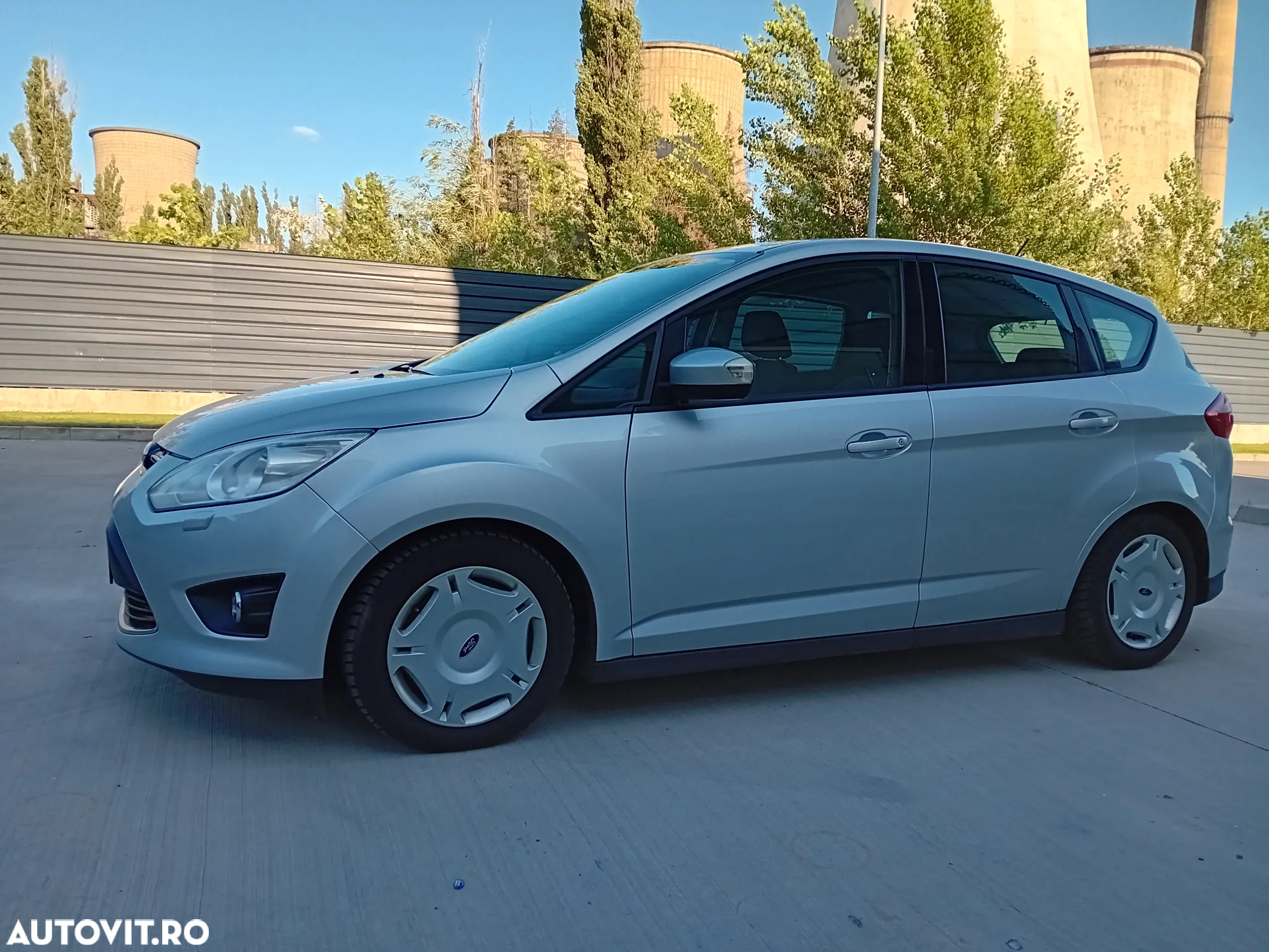Ford Focus Turnier 1.6 EcoBoost Start-Stopp-System Titanium - 23