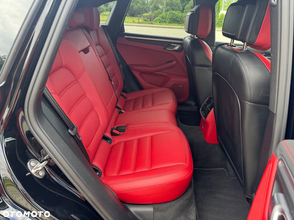 Porsche Macan - 39