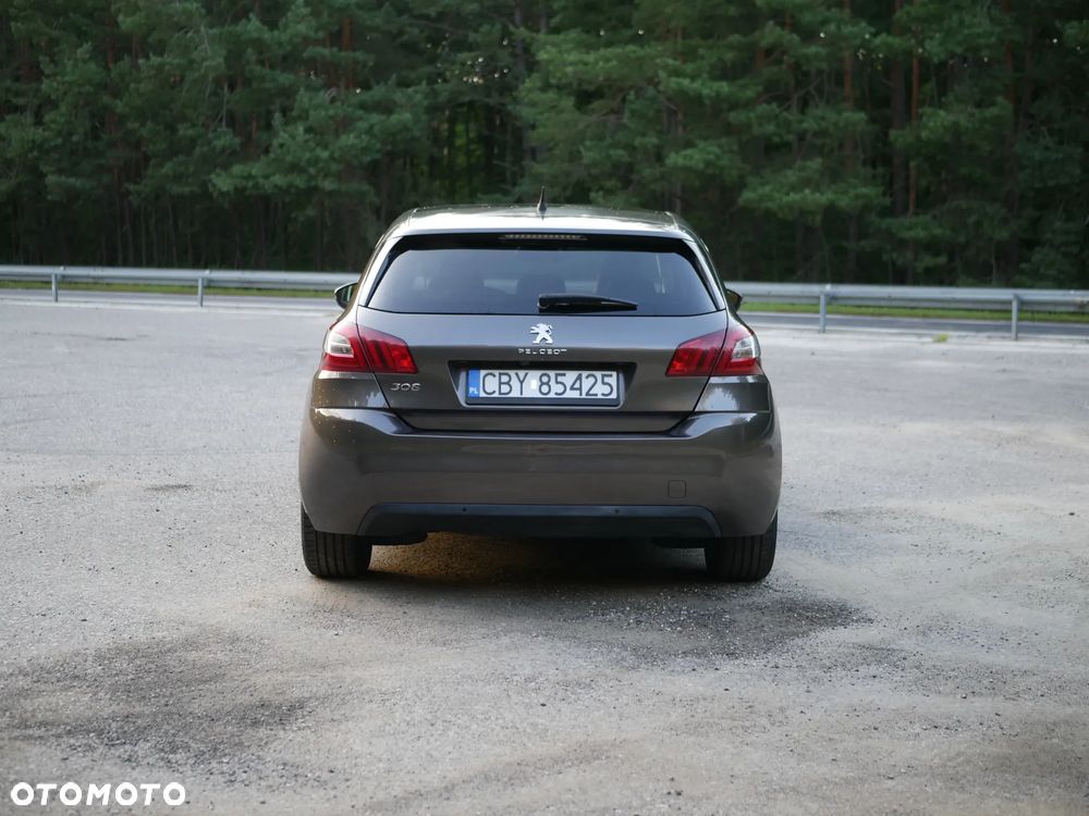 Peugeot 308 1.6 e-HDi Allure S&S - 7