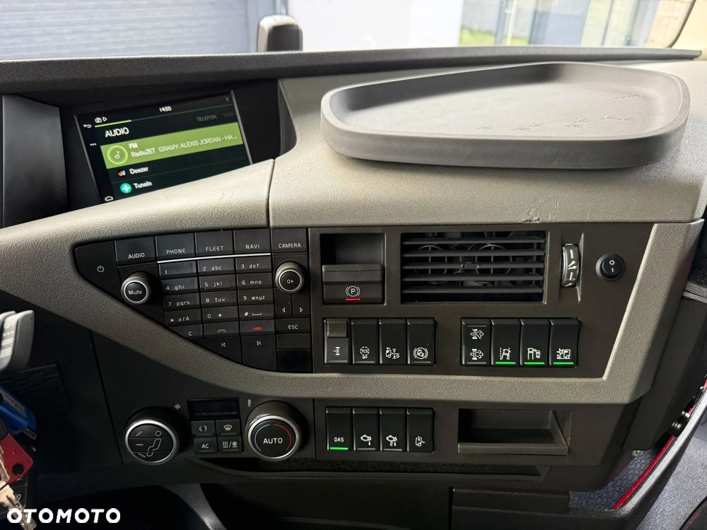 Volvo FH500 EURO 6/XENON/ON1380L/KLIMA.POSTOJOWA/SERWIS - 33